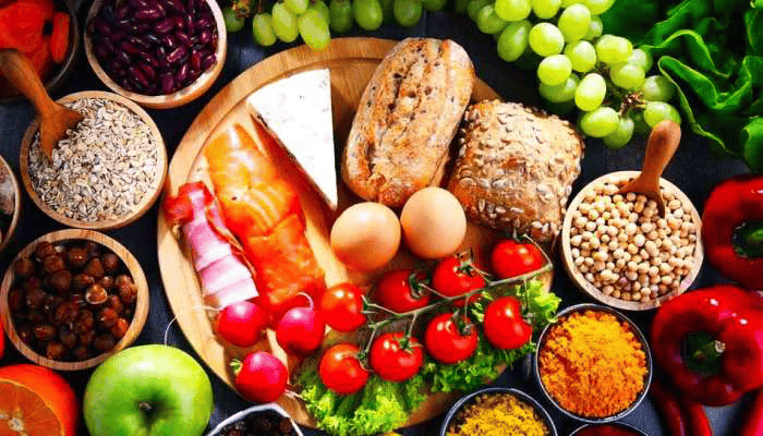 Balanced Diet Explained: Best Foods and Drinks for Daily Nutrition
